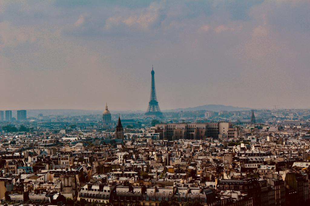 Tout Eiffel-chris-molloy